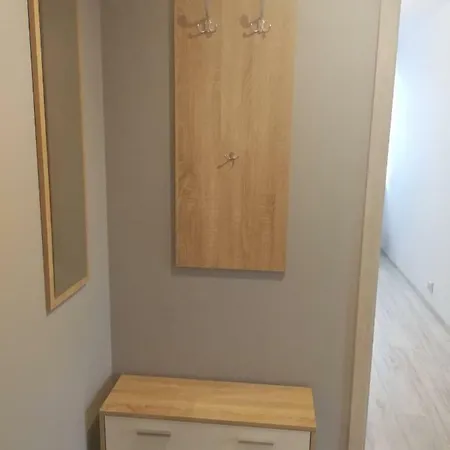 Apartament Navi *